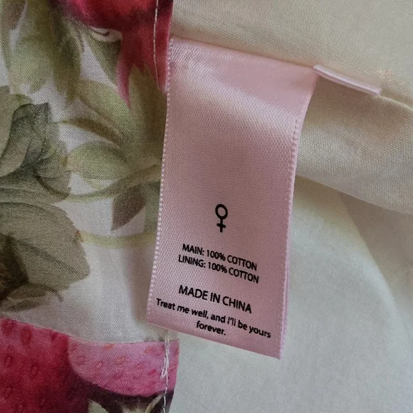 Selkie Strawberry Farmers Market Dress - XL - Picture 8 of 9